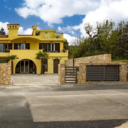 Oasis With Breathtaking Sunset & Sea View Feriehus Punat