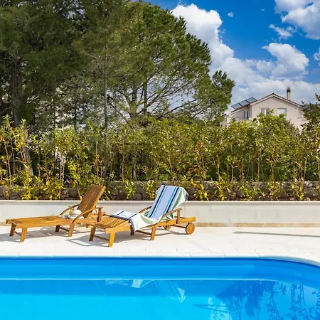 Feriehus Oasis With Breathtaking Sunset & Sea View Punat