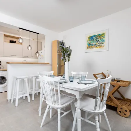 Feriehus Oasis With Breathtaking Sunset & Sea View