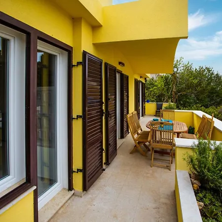 Feriehus Oasis With Breathtaking Sunset & Sea View Punat