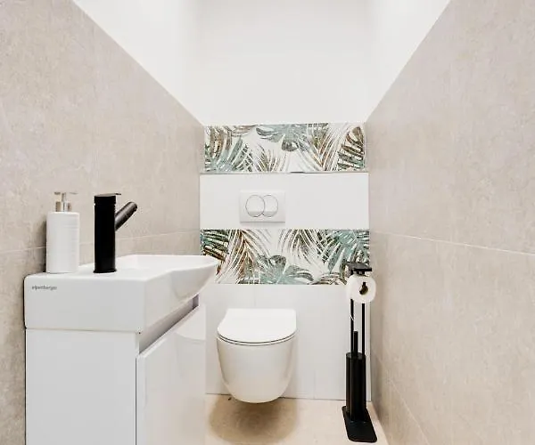 Hébergement de vacances Oasis With Breathtaking Sunset & Sea View *