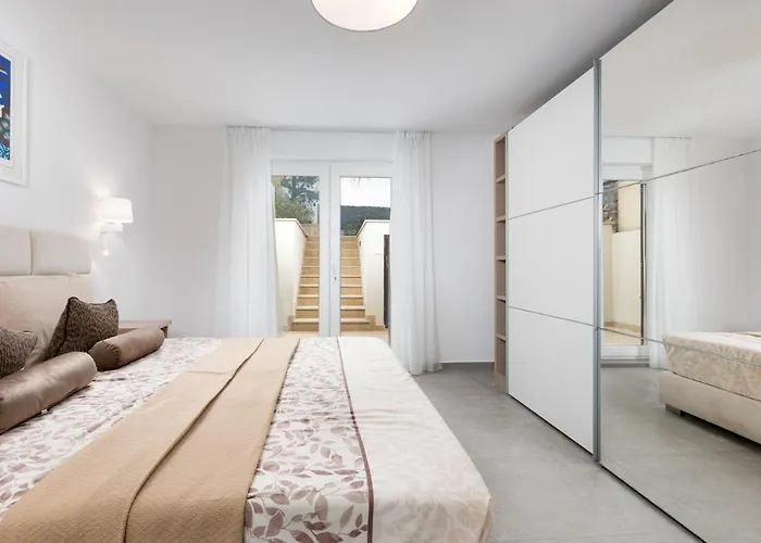 Hébergement de vacances Oasis With Breathtaking Sunset & Sea View Punat