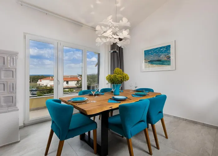 Oasis With Breathtaking Sunset & Sea View