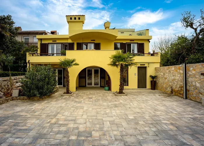 Hébergement de vacances Oasis With Breathtaking Sunset & Sea View Punat